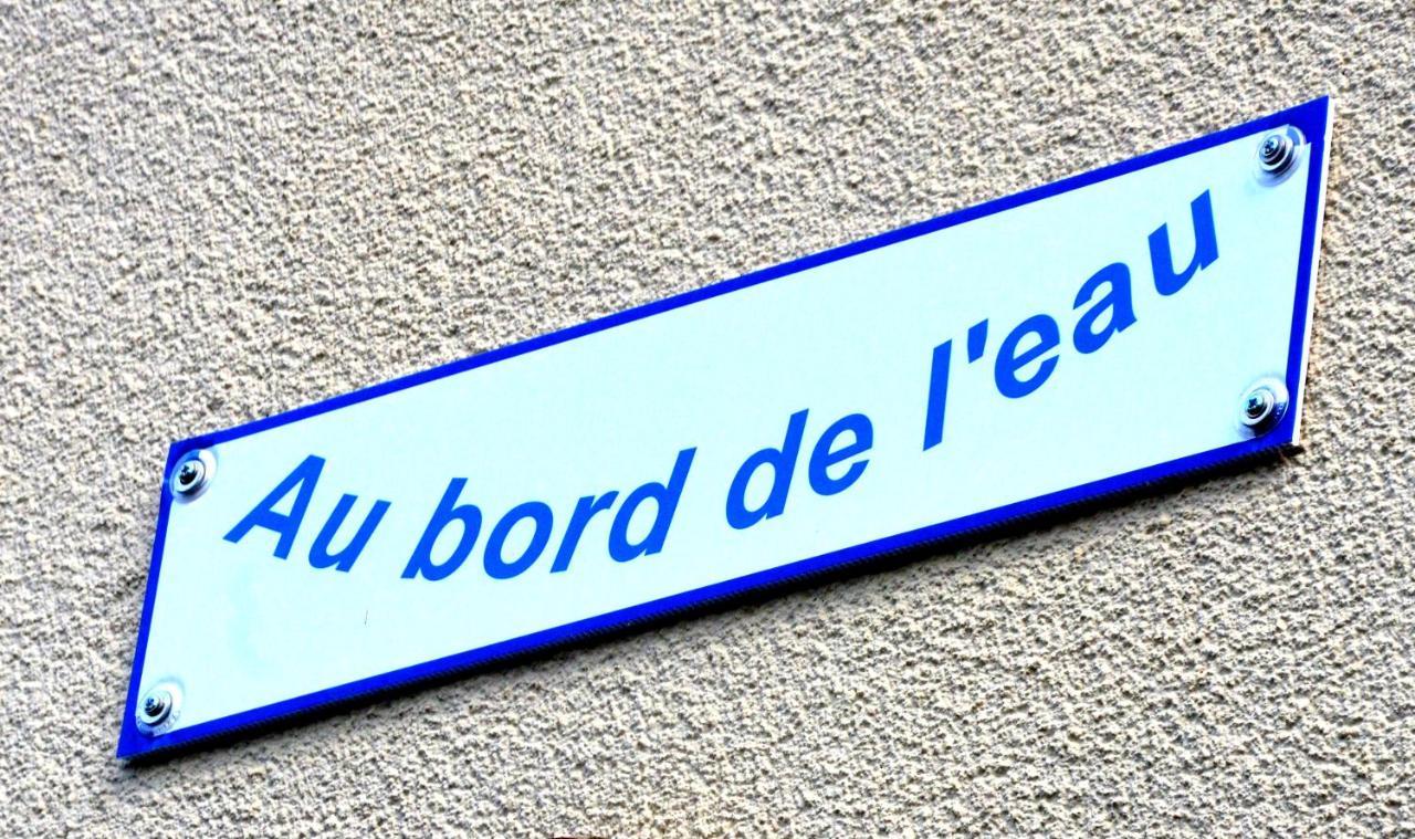 Gîte AU BORD DE L'EAU jusqu'à 8 personnes Chambon-sur-Voueize Exterior foto